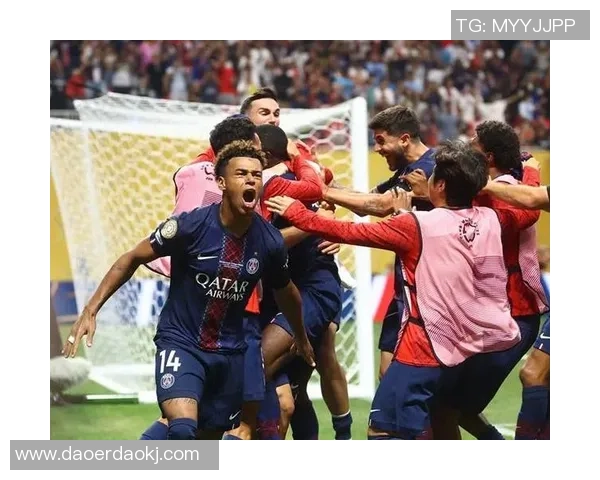 友谊赛惊现冷门AC米兰小胜巴黎圣日耳曼帽子戏法引发全场狂欢