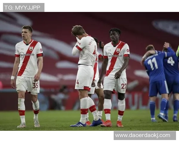 德甲精彩对决本菲卡大胜尤文图斯帽子戏法引爆全场热情